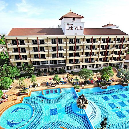 Lek Villa Pattaya Esterno foto